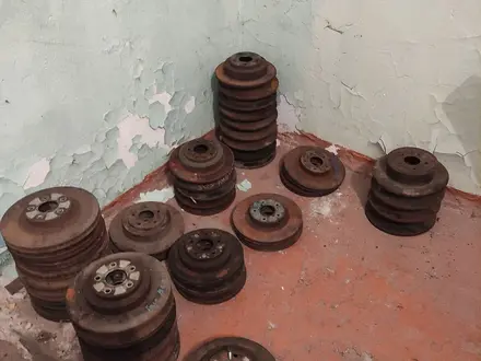 Диски тормозные за 30 000 тг. в Усть-Каменогорск