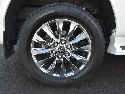 Toyota Land Cruiser 2022 года за 44 499 990 тг. в Атырау – фото 19