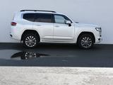 Toyota Land Cruiser 2022 годаүшін44 499 990 тг. в Атырау – фото 4