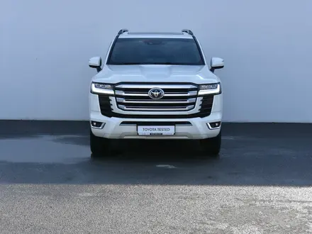 Toyota Land Cruiser 2022 года за 44 499 990 тг. в Атырау – фото 2