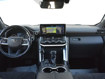 Toyota Land Cruiser 2022 года за 44 499 990 тг. в Атырау – фото 9