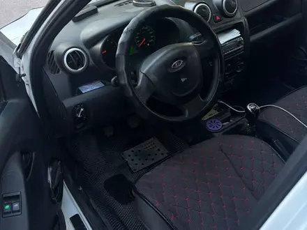 ВАЗ (Lada) Granta 2190 2014 года за 1 900 000 тг. в Астана – фото 2