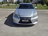 Lexus ES 300h 2013 года за 8 000 000 тг. в Актау