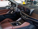 BMW X6 XDrive 40i 2025 года за 74 148 302 тг. в Астана – фото 4