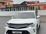 Toyota Camry 2016 года за 11 900 000 тг. в Айтеке би – фото 2