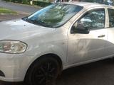 Chevrolet Aveo 2009 года за 1 500 000 тг. в Петропавловск – фото 2