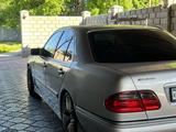 Mercedes-Benz E 280 1999 годаүшін2 800 000 тг. в Талдыкорган – фото 4