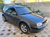Volkswagen Golf 1998 годаүшін1 450 000 тг. в Тараз