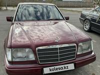 Mercedes-Benz E 220 1993 года за 2 700 000 тг. в Шымкент