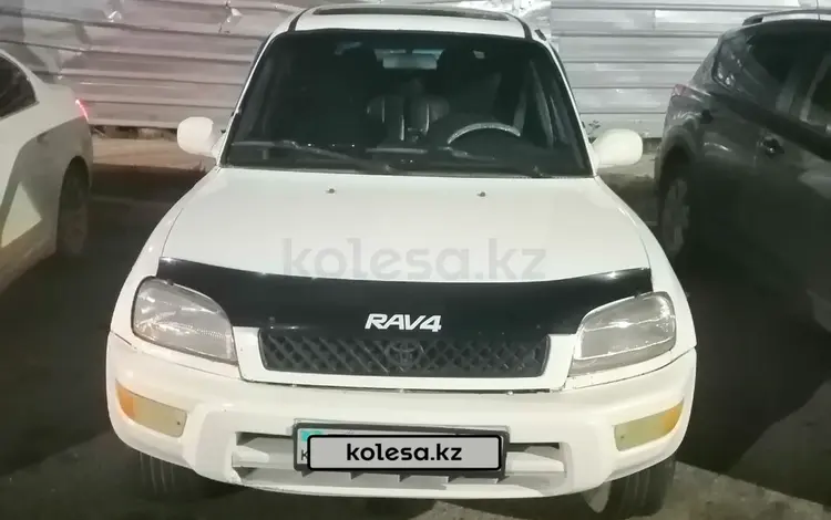 Toyota RAV4 1999 годаfor2 900 000 тг. в Алматы