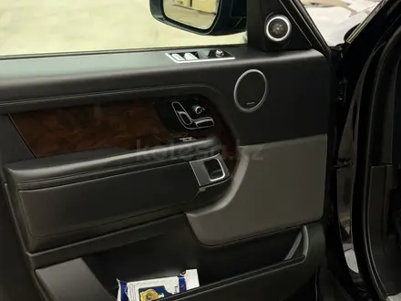 Land Rover Range Rover 2020 года за 45 000 000 тг. в Алматы – фото 10