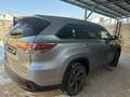 Toyota Highlander 2015 годаүшін15 900 000 тг. в Алматы