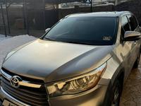 Toyota Highlander 2015 года за 15 700 000 тг. в Алматы