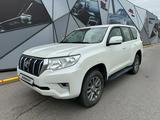 Toyota Land Cruiser Prado 2019 года за 23 500 000 тг. в Алматы – фото 3