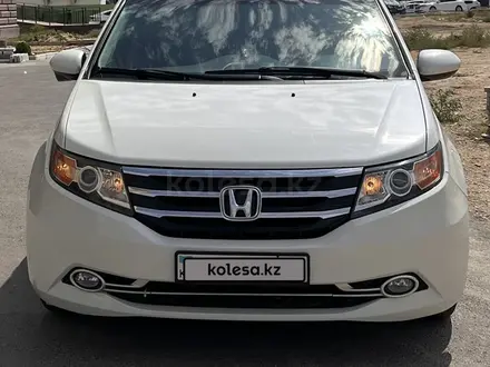 Honda Odyssey 2014 года за 11 892 857 тг. в Актау – фото 2