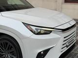 Lexus TX 2024 года за 45 000 000 тг. в Алматы – фото 5