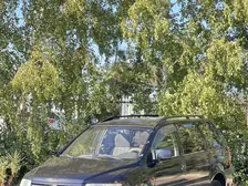 Mitsubishi Space Wagon, 1998