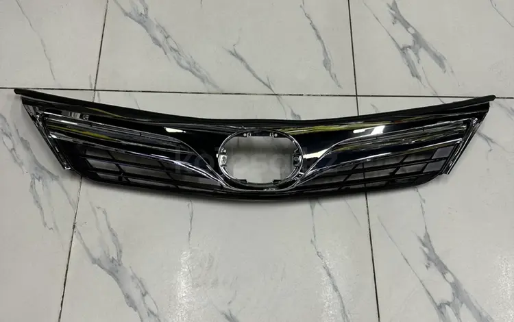 Решетка Camry 50 за 18 000 тг. в Алматы