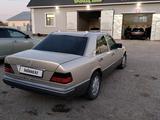 Mercedes-Benz E 200 1993 годаүшін1 850 000 тг. в Кызылорда – фото 4