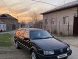 Volkswagen Passat 1993 годаүшін1 400 000 тг. в Шымкент