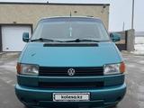 Volkswagen Multivan 1993 годаfor5 770 000 тг. в Костанай