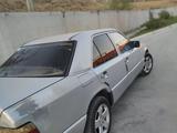 Mercedes-Benz E 230 1990 годаfor1 150 000 тг. в Талдыкорган – фото 4