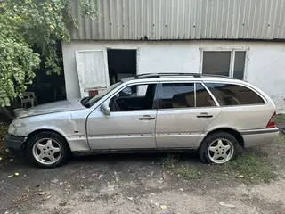 Mercedes-Benz E-Class, 1996