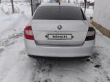 Skoda Rapid 2013 года за 3 900 000 тг. в Актобе – фото 5
