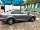 Volkswagen Jetta 2015 года за 5 700 000 тг. в Астана – фото 2