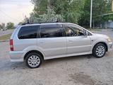 Mitsubishi Chariot 1998 года за 2 200 000 тг. в Байсерке – фото 2