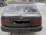 Volkswagen Passat 1993 года за 1 100 000 тг. в Семей – фото 2