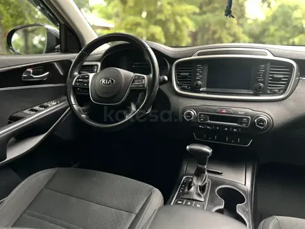 Kia Sorento 2020 года за 10 500 000 тг. в Алматы – фото 15