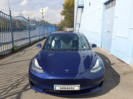 Tesla Model 3 2019 года за 15 800 000 тг. в Караганда – фото 2