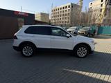 Volkswagen Tiguan 2018 года за 7 700 000 тг. в Алматы – фото 3