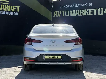 Hyundai Elantra 2019 года за 7 600 000 тг. в Актобе – фото 5