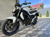 Suzuki  SFV 400 Gladius 2011 года за 1 990 000 тг. в Алматы