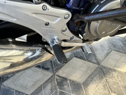 Suzuki  SFV 400 Gladius 2011 года за 1 990 000 тг. в Алматы – фото 9