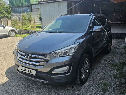 Hyundai Santa Fe 2013 года за 9 500 000 тг. в Бесагаш – фото 2