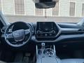Toyota Highlander 2021 годаүшін22 400 000 тг. в Атырау – фото 6