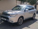 Mitsubishi Outlander 2013 года за 7 000 000 тг. в Шымкент