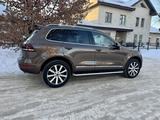 Volkswagen Touareg 2012 года за 12 600 000 тг. в Караганда