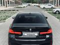 BMW 540 2022 года за 33 000 000 тг. в Алматы – фото 2