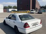 Mercedes-Benz C 280 1994 года за 1 650 000 тг. в Алматы – фото 3