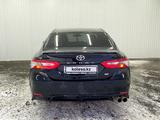 Toyota Camry 2018 годаүшін8 612 200 тг. в Астана – фото 2