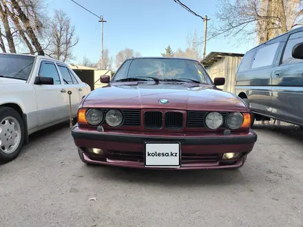 BMW 520 1991 года за 2 700 000 тг. в Алматы – фото 14