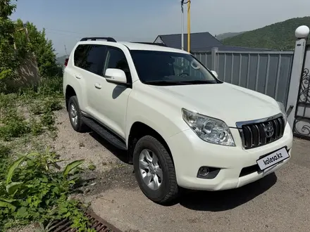Toyota Land Cruiser Prado 2011 года за 15 500 000 тг. в Алматы