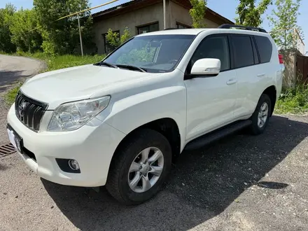Toyota Land Cruiser Prado 2011 года за 15 500 000 тг. в Алматы – фото 4