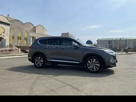 Hyundai Santa Fe 2019 года за 10 500 000 тг. в Уральск – фото 2