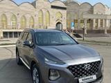 Hyundai Santa Fe 2019 года за 10 500 000 тг. в Уральск