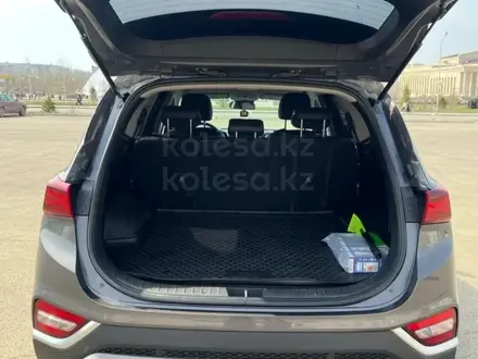 Hyundai Santa Fe 2019 года за 10 500 000 тг. в Уральск – фото 8